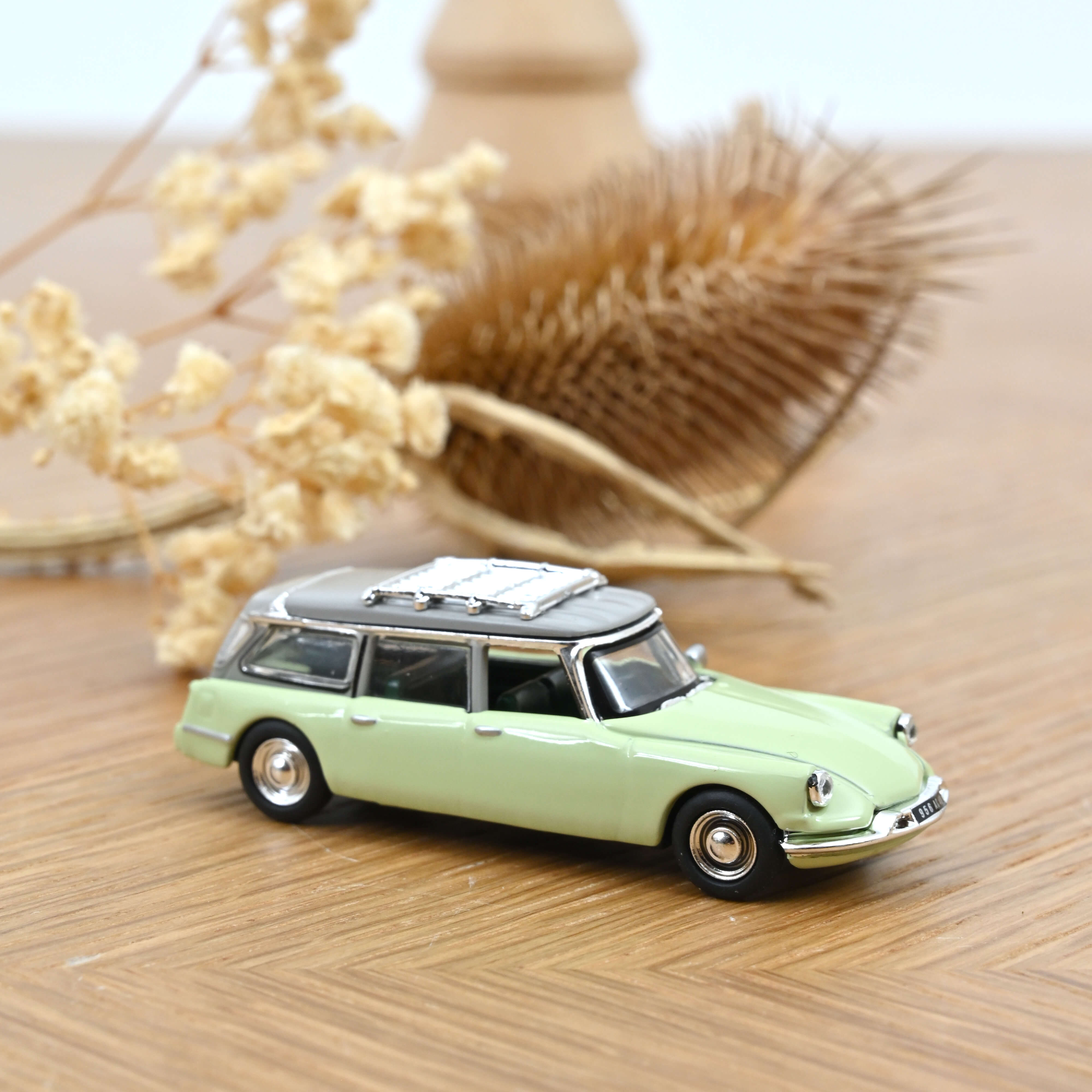 Citroën ID Break 1961 Absinthe 1/87 Citroën ID Break 1961 Absinthe 1/87