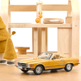 Mercedes-Benz 450 SL 1975 Orange Cayenne 1/18