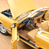 Mercedes-Benz 450 SL 1975 Orange Cayenne 1/18