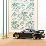 Porsche Cayman GT4 RS mit Weissachpaket 2023 Brewstergreen 1:18