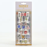Traffic Signs and Traffic Lights for Miniature Cars