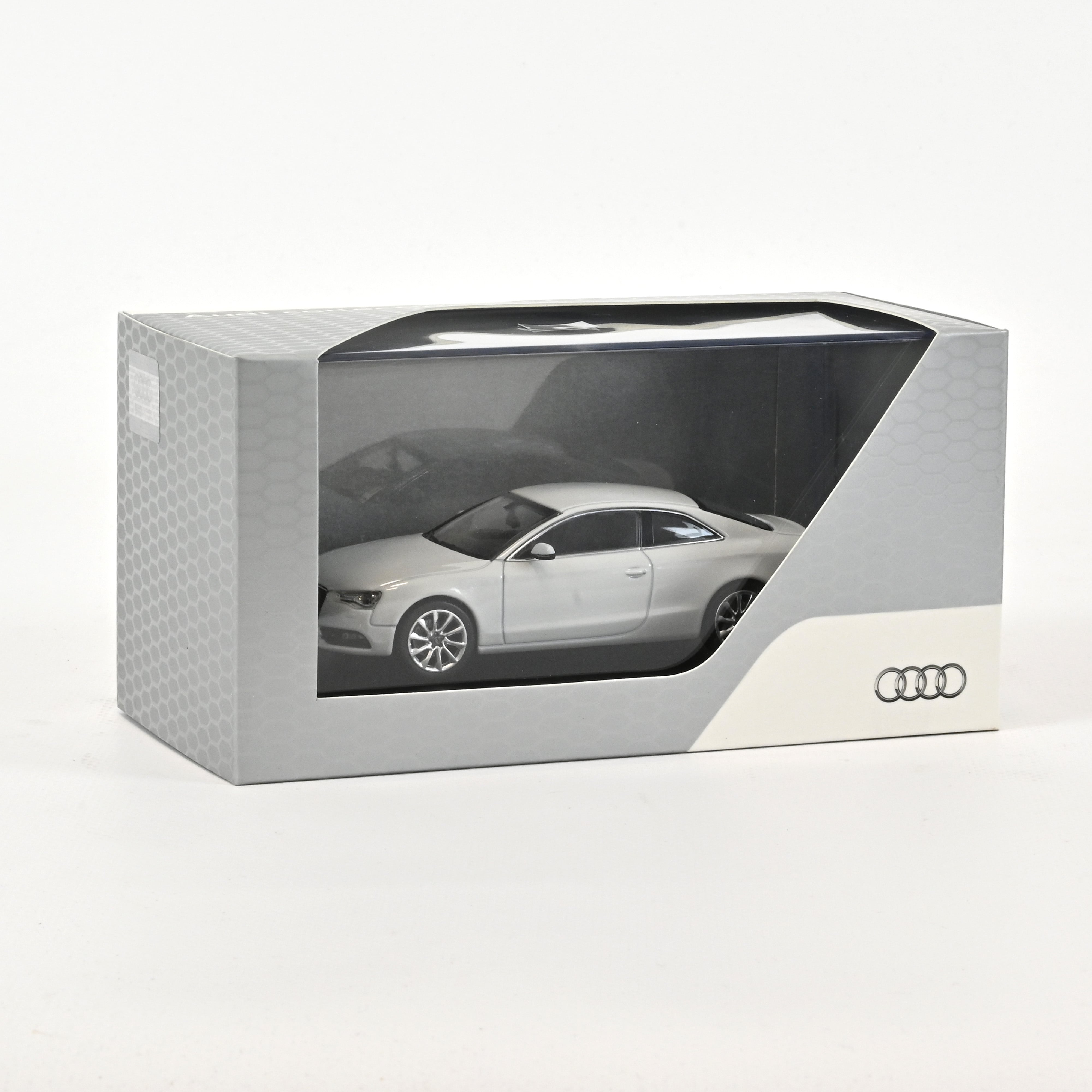 Audi - 80 B4 Coupé 1991 - Neo - 1/43 - Autos Miniatures Audi - 80 B4 Coupé 1991 - Neo - 1/43 - Autos Miniatures