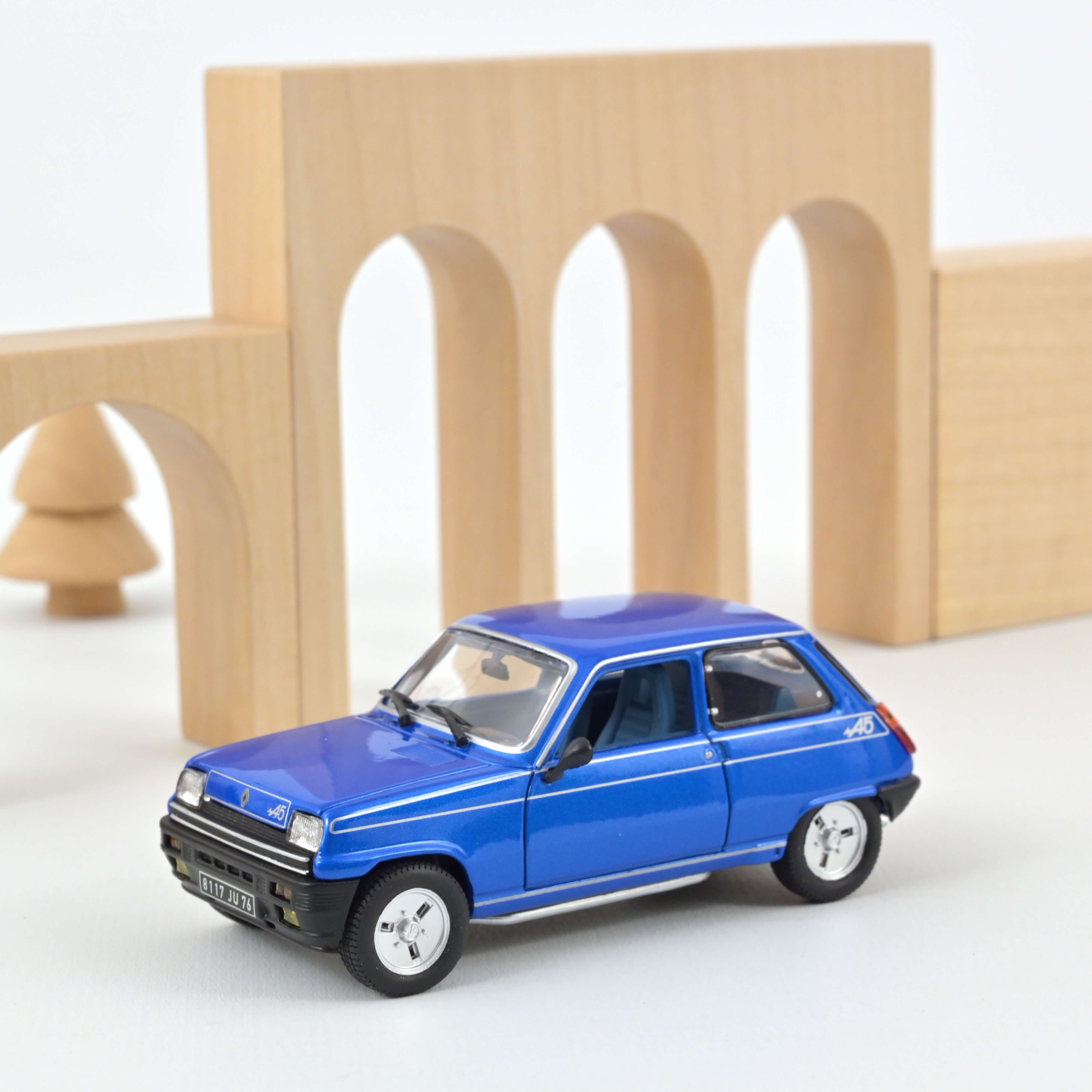 Renault 5 TL light blue (Norev) 1:43 Renault 5 TL light blue (Norev) 1:43