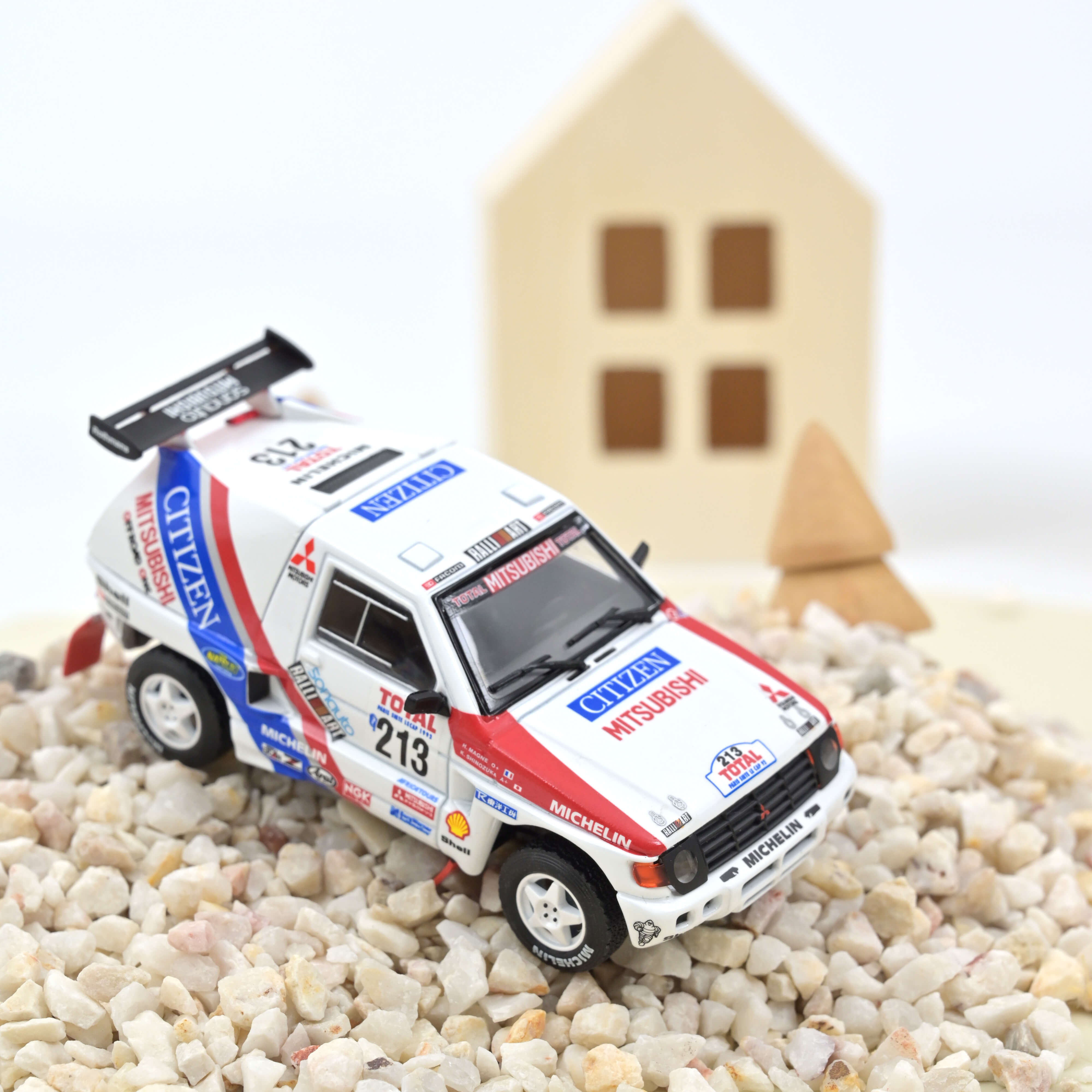 Miniature Voiture Auto 1:43 SPARK AUDI RS Q E-TRON DAKAR RALLY 2023 Miniature Voiture Auto 1:43 SPARK AUDI RS Q E-TRON DAKAR RALLY 2023
