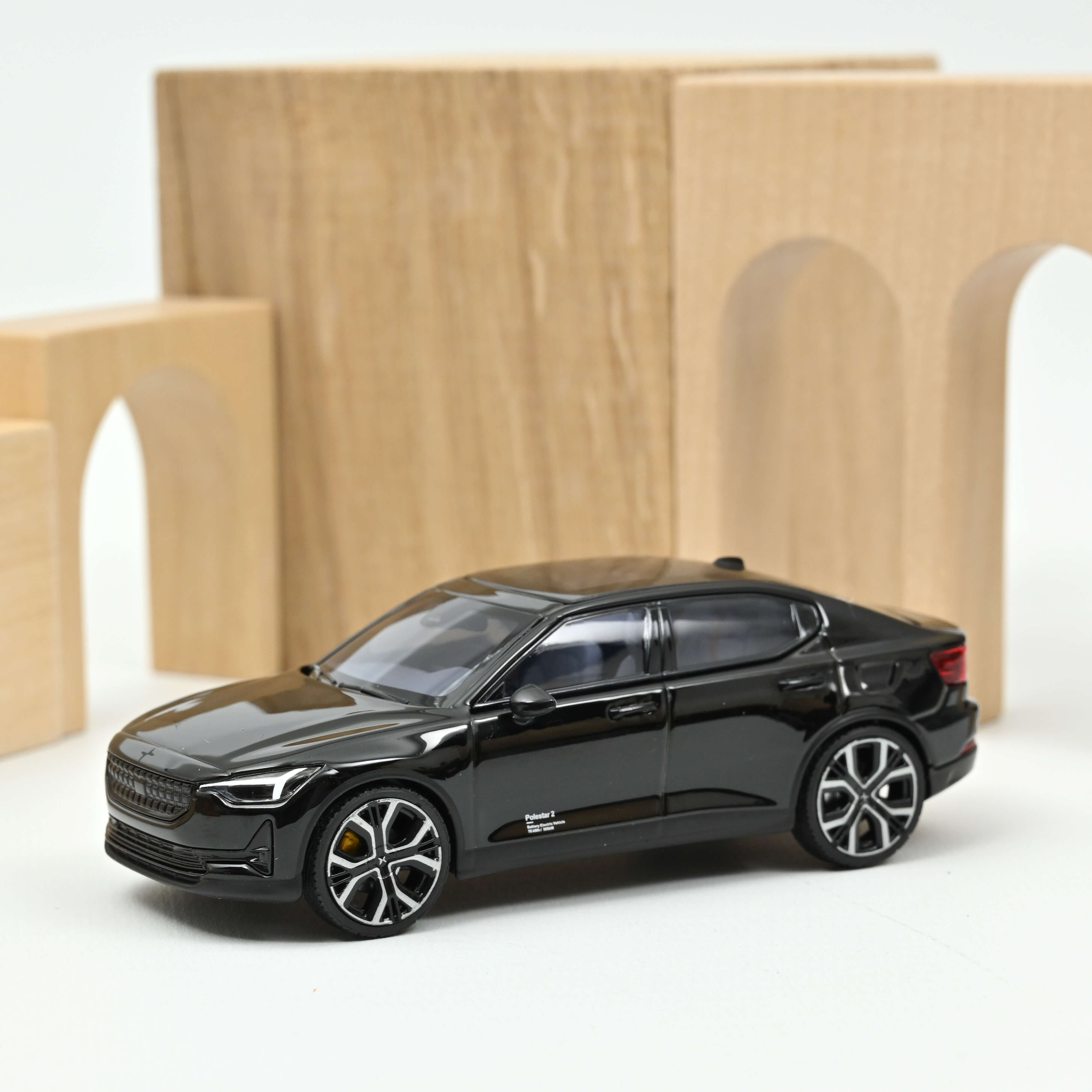 NOREV 872015 Polestar 2 2024 Space 1/43 NOREV 872015 Polestar 2 2024 Space 1/43