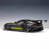 Aston Martin Vulcan Mattschwarz 1:18