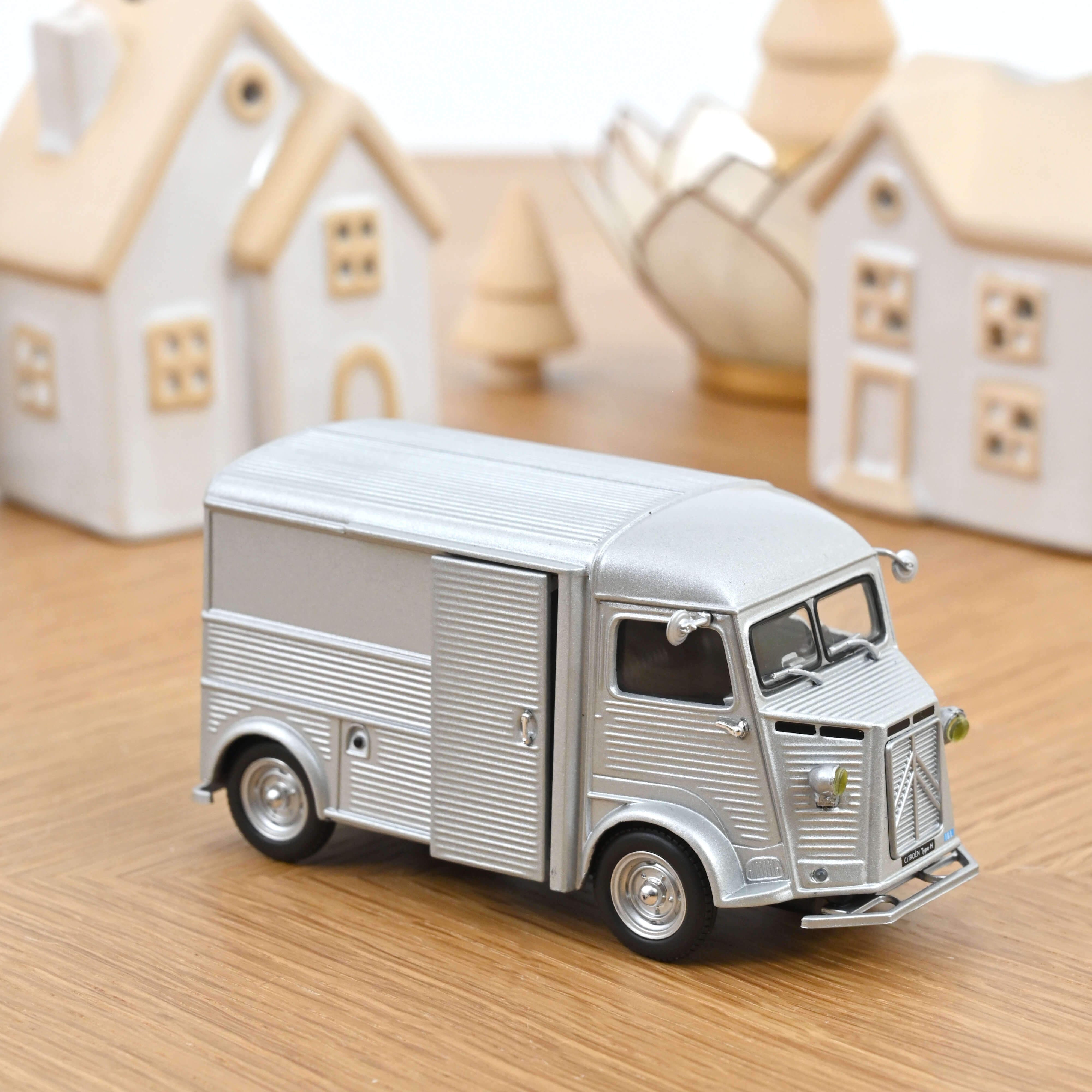 CITROEN HY Philips DINKY TOYS par DAN TOYS type H 1/43° NEUF BOITE + SURBOITE - Collection CITROEN HY Philips DINKY TOYS par DAN TOYS type H 1/43° NEUF BOITE + SURBOITE - Collection