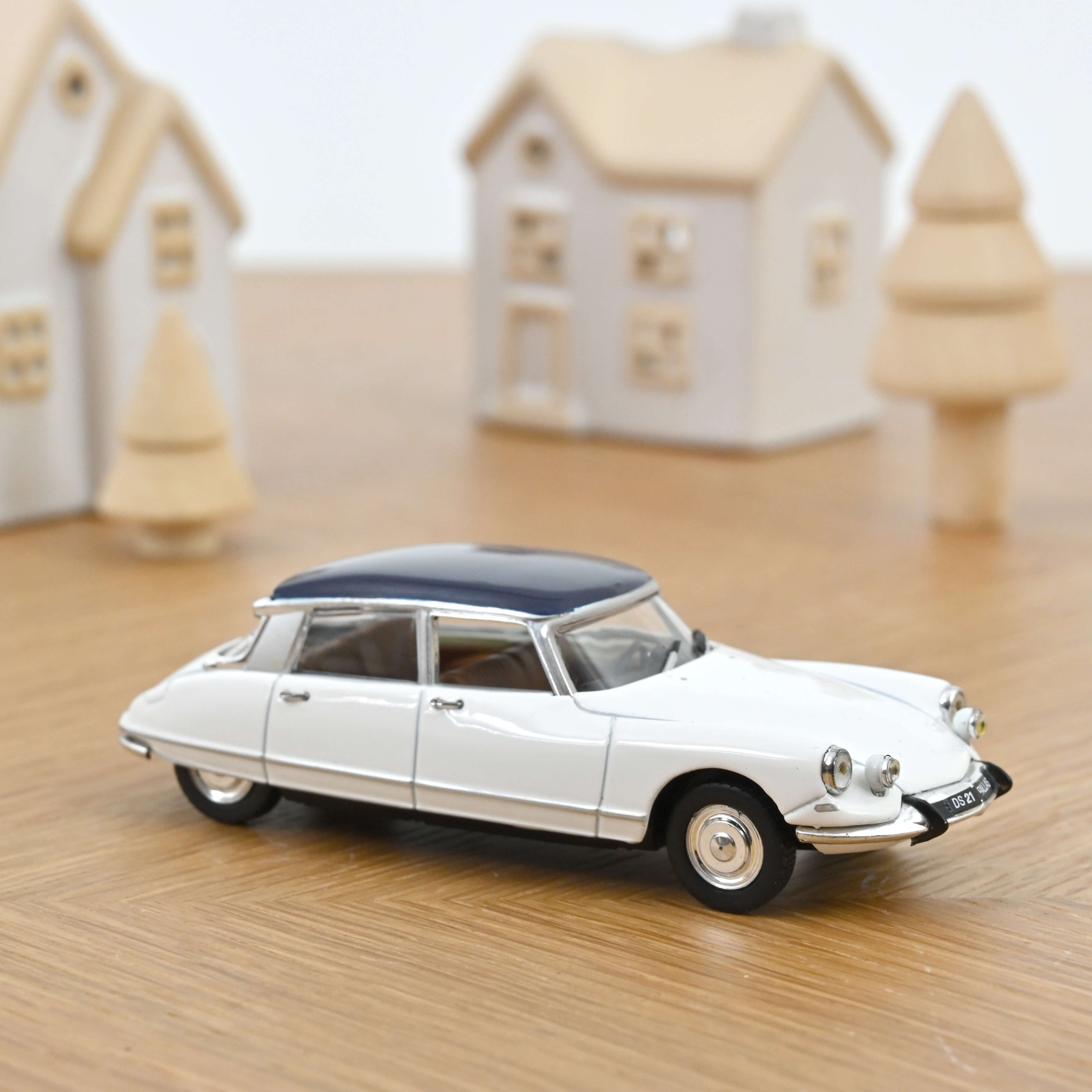 DS4 Cross 2021 blanche (Norev) 1/43e DS4 Cross 2021 blanche (Norev) 1/43e