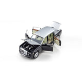 Rolls-Royce Phantom EWB Black/Silver 1:18