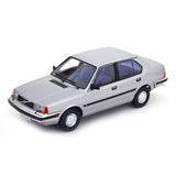 Volvo 360 1987 Silber 1:18