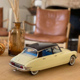 Citroën DS 19 1956 Beige&Purple 1:12
