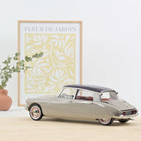 Citroën DS 19 1959 Gris Rosé et Aubergine 1/12
