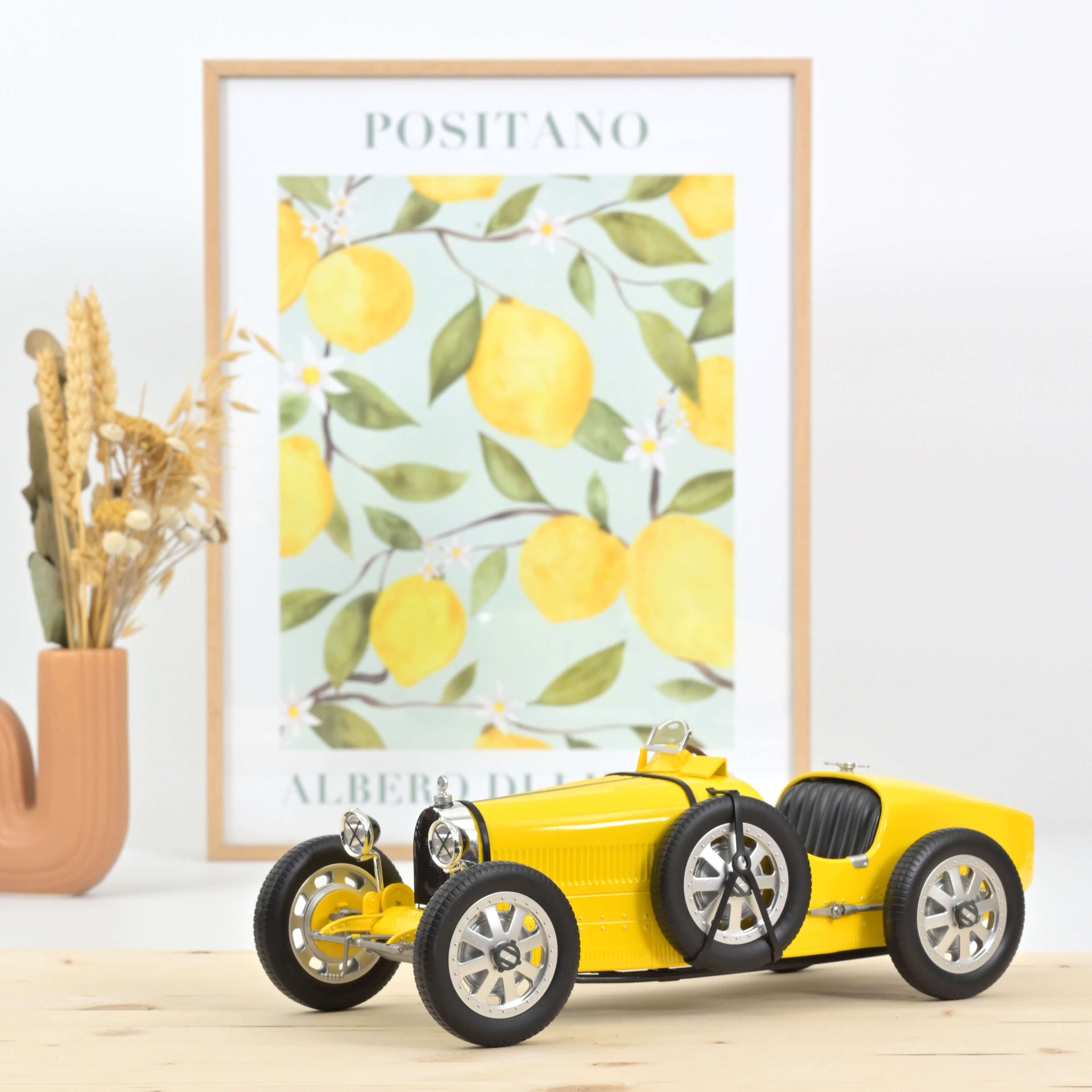 Odeon Bugatti Type 35 Suède Jaune échelle 1/43 Neuve - Réf. 053 NBO