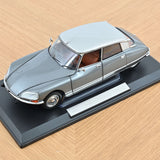 Citroën DS 23 Pallas 1972 Gris métallisé 1/18 - 400pcs