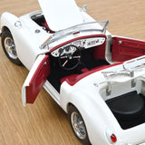 MGA 1955 Old English White 1:18 - 200 pcs