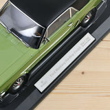 Ford Mustang Coupe 1965 Honey gold met 1:18 - 200pcs
