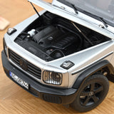 Mercedes-Benz G-Class 2024 Iridiumsilber 1:18