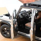Mercedes-Benz G-Class 2024 Iridiumsilber 1:18
