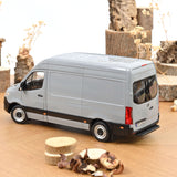 Mercedes-Benz Sprinter 2018 Grau 1:18