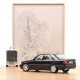 Mercedes-Benz C36 AMG 1993 Noir Obsidian métallisé 1/18