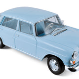 Mercedes-Benz 200 Sedan 1966 Bleu clair 1/18