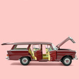 Mercedes-Benz 200 Universal 1966 Rouge foncé 1/18