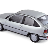Opel Kadett GSI 1987 Argent 1/18