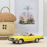 Mercedes-Benz 450 SL (version US) 1979 Jaune 1/18