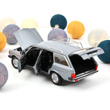 Mercedes-Benz 200 T 1982 Bleu argenté métallisé 1/18 - 300pcs