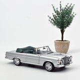 Mercedes-Benz 280 SE Cabriolet 1969 Argent métallisé 1/18