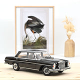 Mercedes-Benz 280 SE 1968 Black 1:18