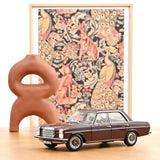 Mercedes-Benz 200 1968 Dunkelrotbraun 1:18