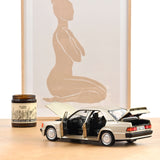 Mercedes-Benz 190 E 2.3-16 1984 Smoke Argent Métallisé 1/18