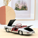 Mercedes-Benz 300 SL Roadster 1957 Argent 1/18