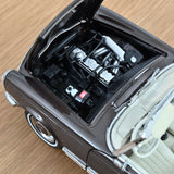 Mercedes-Benz 230 SL 1963 Bronze met 1/18 - 300pcs