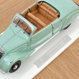 Peugeot 402 Eclipse 1937 Vert 1/18  - 200 pcs