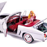 Renault Floride 1958 Blanc avec figurine B. Bardot 1/18