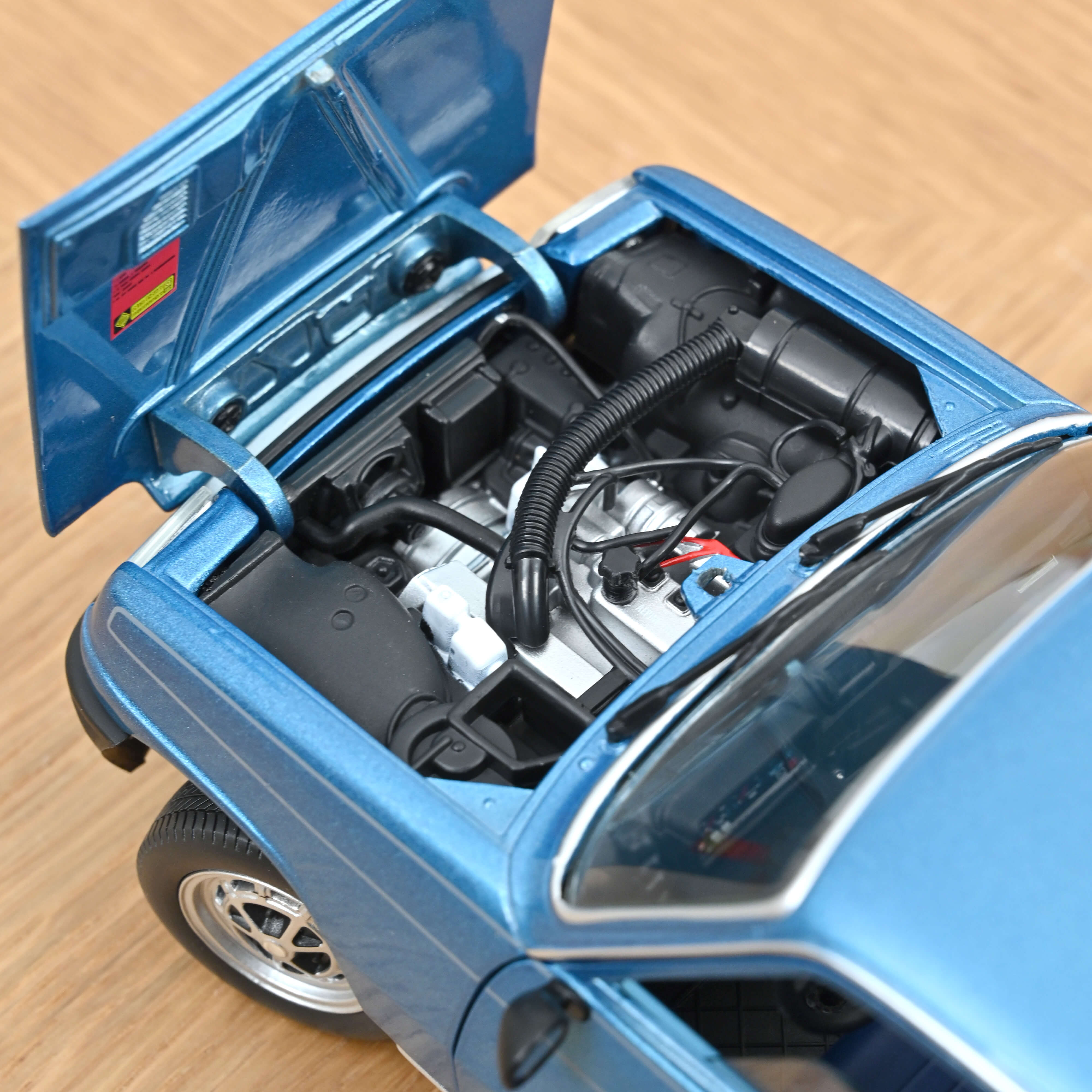 ANCIENNE NOREV Jet Car 1/43 FERRARI 008 n°835 pour pièce ou ANCIENNE NOREV Jet Car 1/43 FERRARI 008 n°835 pour pièce ou