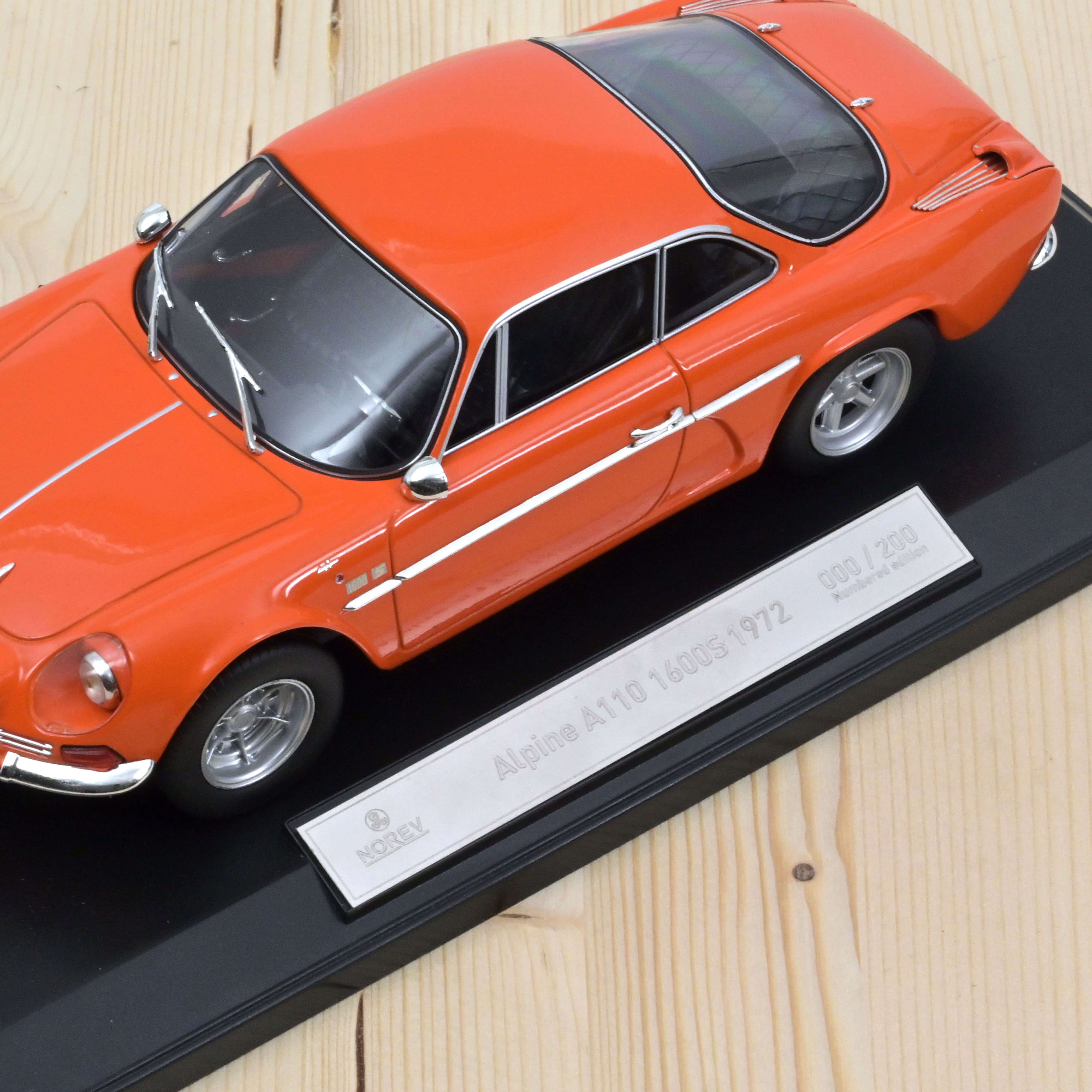 Alpine A110 Légende 2018 Abysse Blue 1:18 Alpine A110 Légende 2018 Abysse Blue 1:18