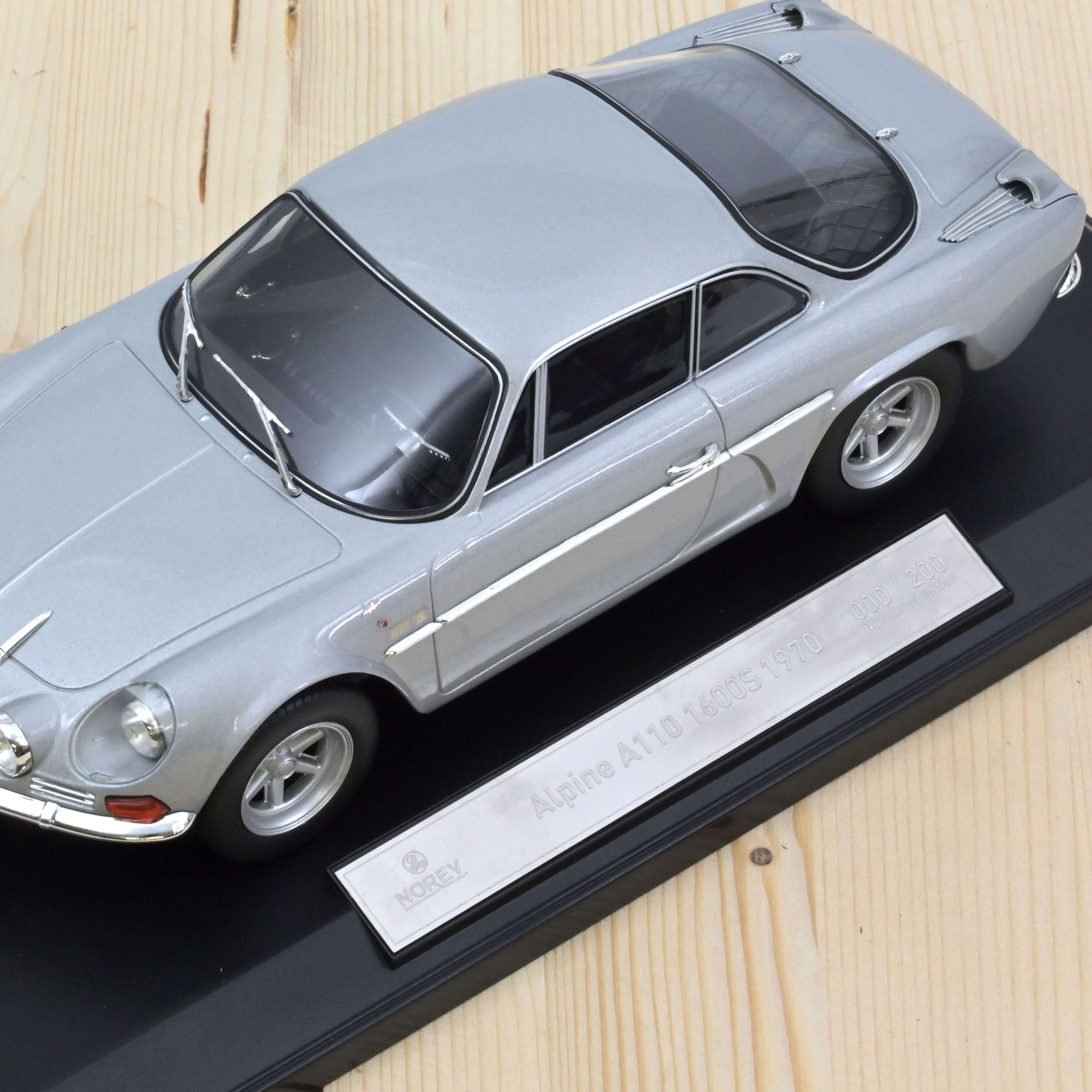 Renault Alpine 1600S bleue de 1971 (Echelle 1/18ème) - Maisto - Voiture Renault Alpine 1600S bleue de 1971 (Echelle 1/18ème) - Maisto - Voiture