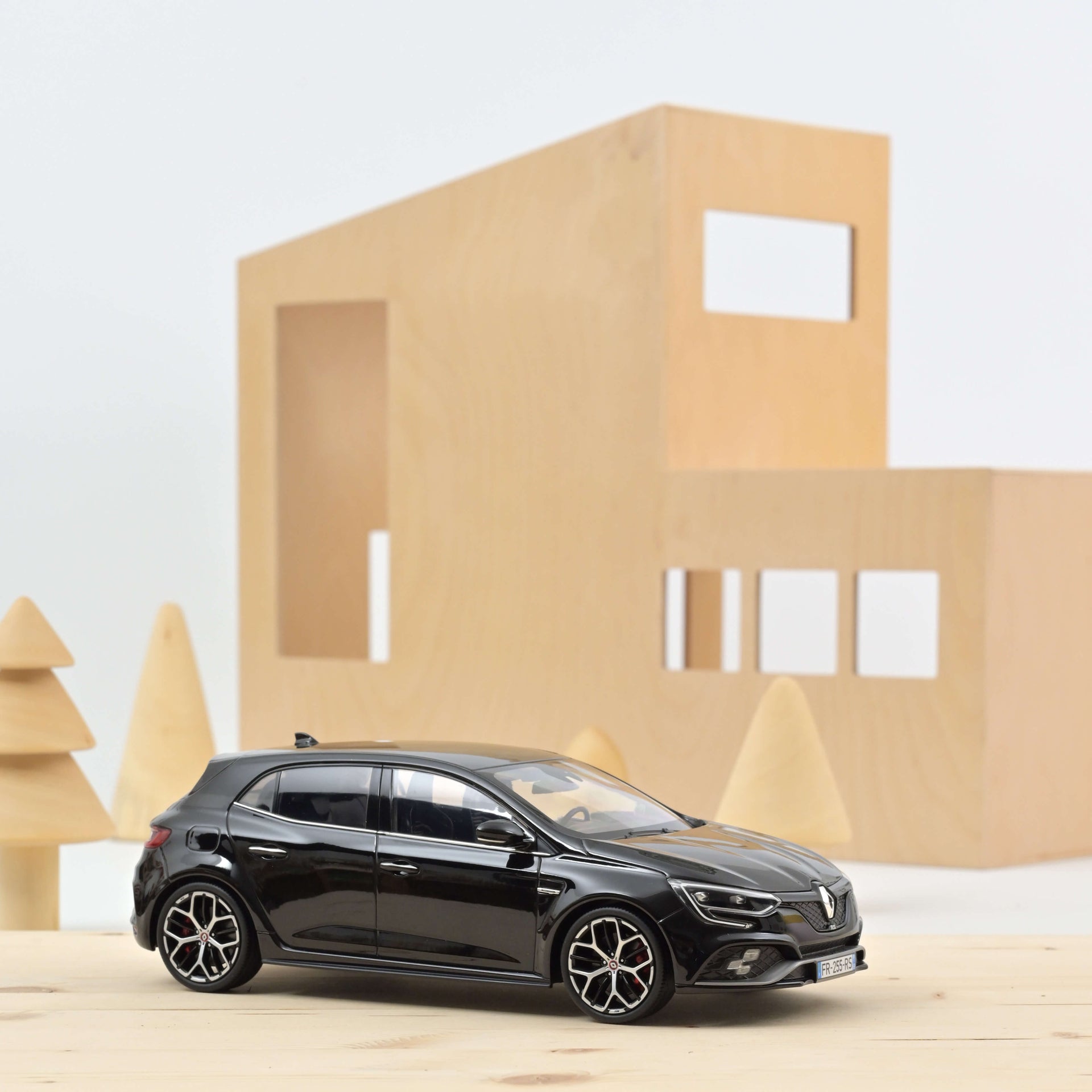 Renault Mégane R.S. Trophy 2019 - Diamond Black - 1/18 Norev - NEUF