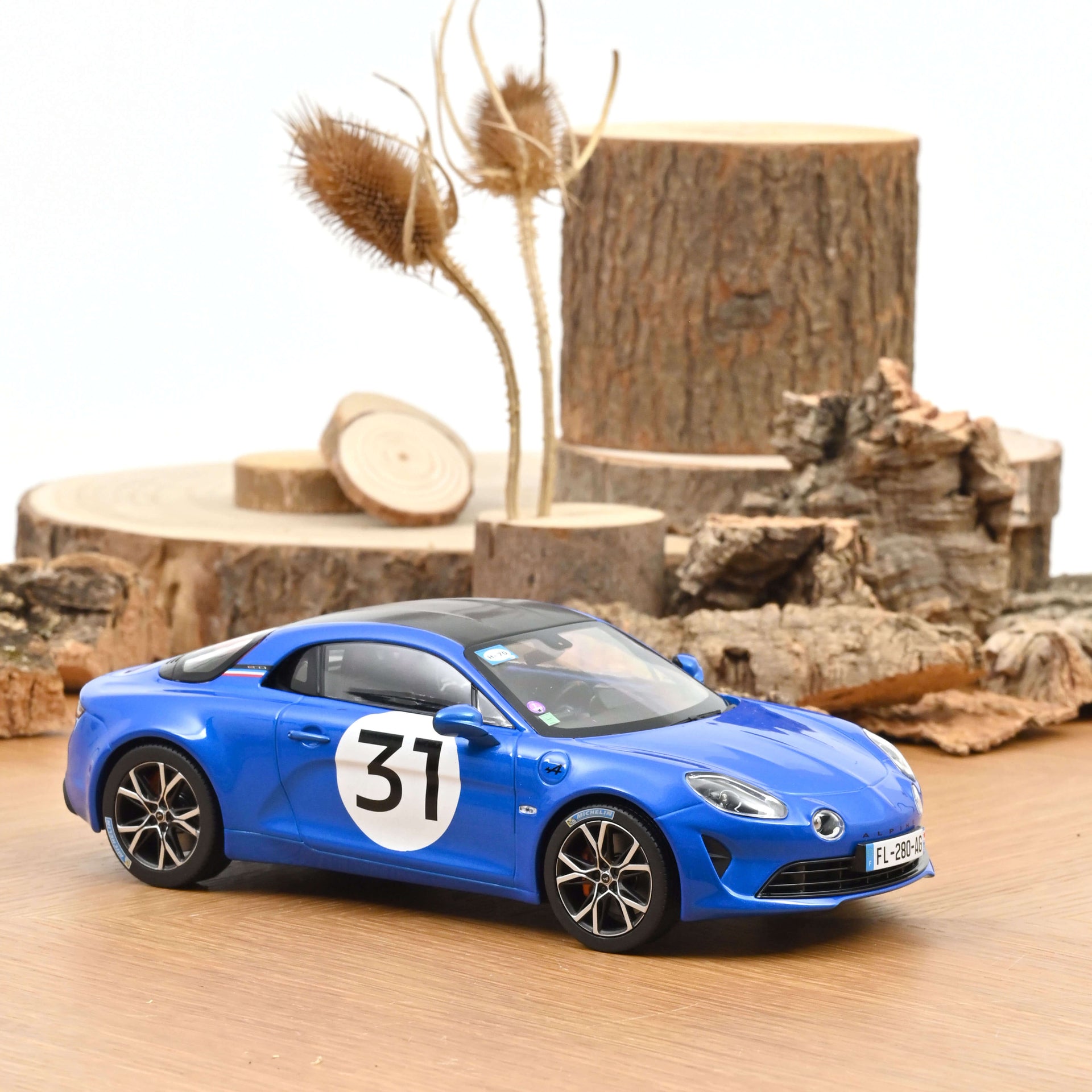 Alpine A110 1600S #17 Bernard Darniche Alain Mahe Rallye de Monte-Carlo Alpine A110 1600S #17 Bernard Darniche Alain Mahe Rallye de Monte-Carlo