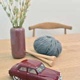 Simca 9 Aronde 1953 - Rouge Amarante 1/18