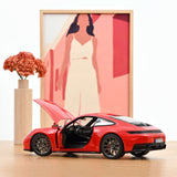 Porsche 911 Carrera 4 GTS 2025 Guards Red 1:18