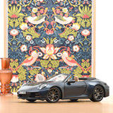 Porsche 911 Carrera Cabriolet 2025 Bleu Yachting métallisé 1/18