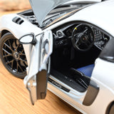 Porsche Cayman GT4 RS w/Weissach Pack 2023 GT-Silvermetallic 1:18