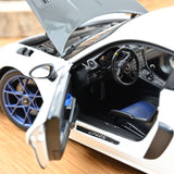 Porsche Cayman GT4 RS w/Weissach Pack 2023 White 1:18