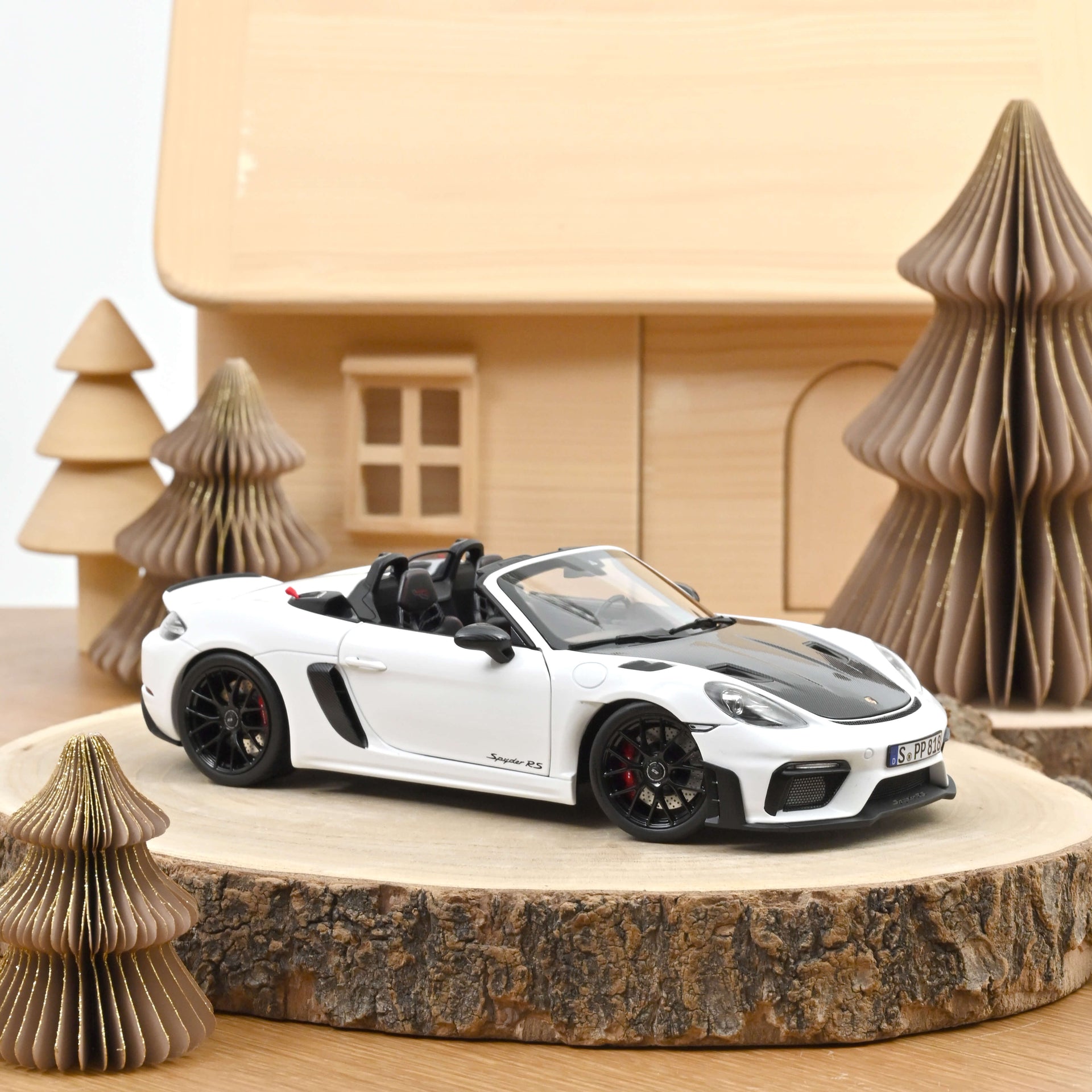 Porsche 718 Spyder RS Weissach Pack 2023 - Norev 1/18, Métal Moulé, Neuve Sous Boîte