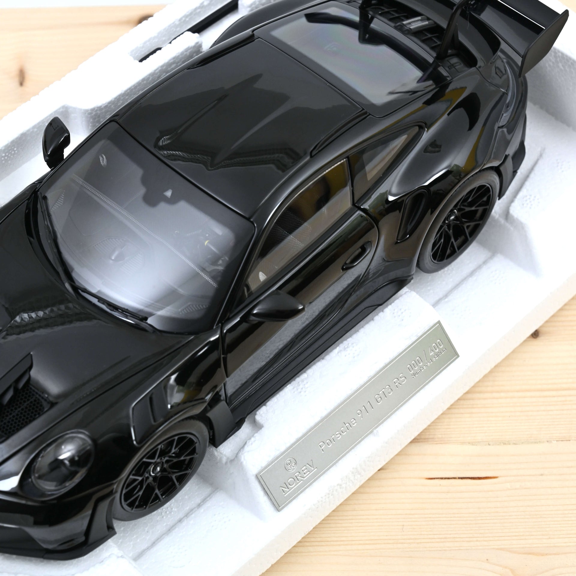 Porsche 911 GT3 RS 2022 Black 1:18 - 400pcs – Norev