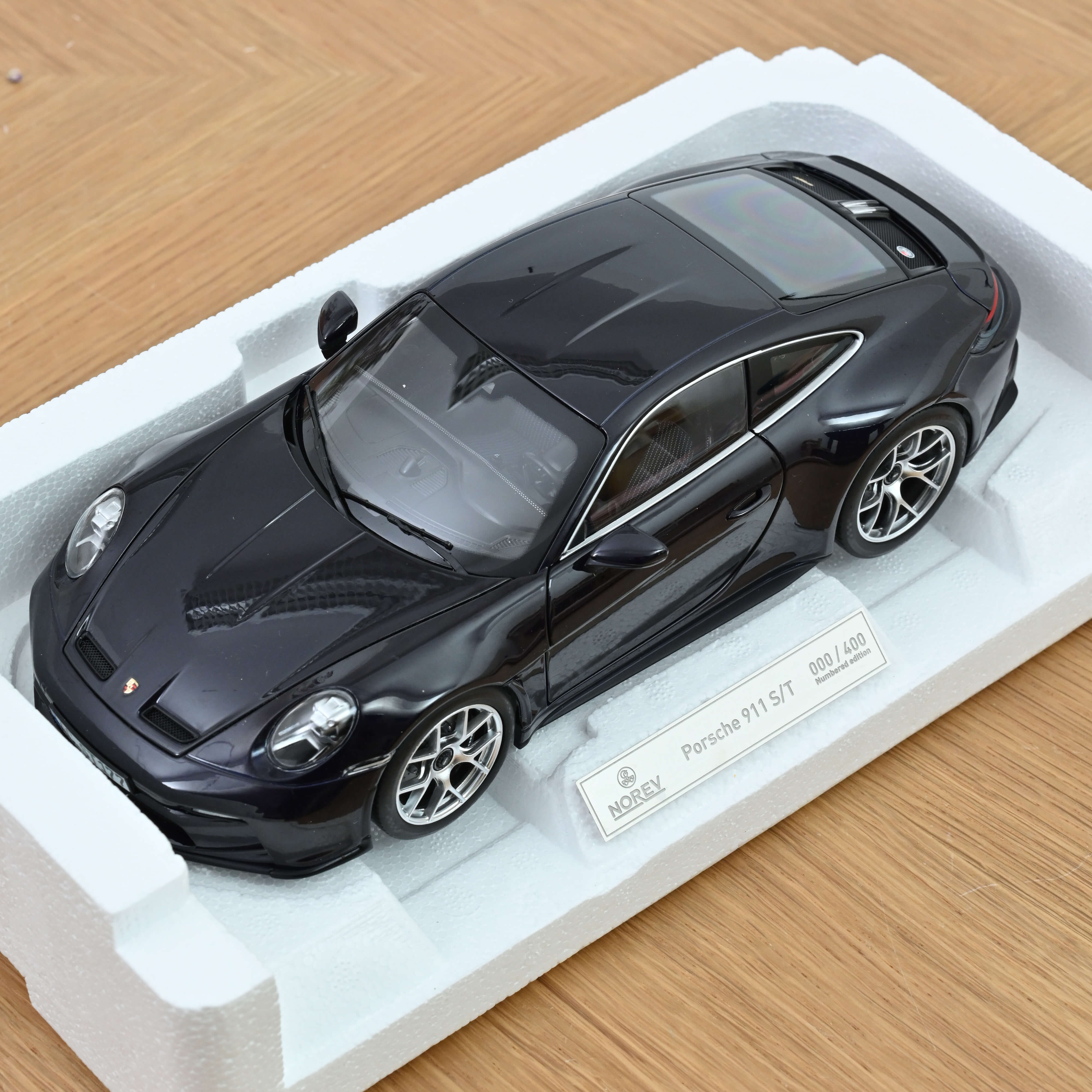 Porsche 911 S/T 2023 Meissenblue 1/18 norev neuf - Collection Porsche 911 S/T 2023 Meissenblue 1/18 norev neuf - Collection